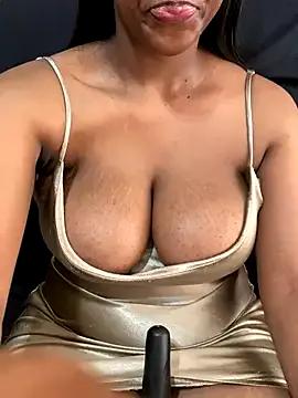 CaramelGoddess1 from StripChat is Freechat