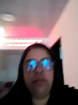 Carameloswing1 on StripChat 