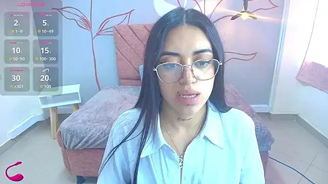 Try our streaming cams variety and talk on a personal level with our adorable girls streamers, showing off their bountiful shapes and dildos.