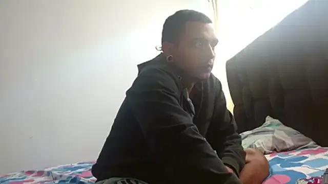 Carlandelli1 from StripChat is Freechat