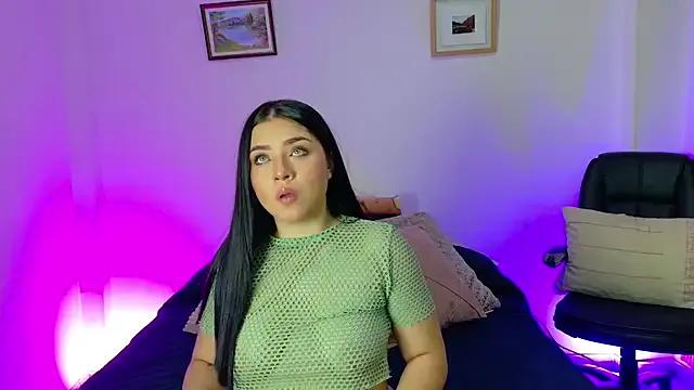 CarlaWeelss from StripChat is Freechat