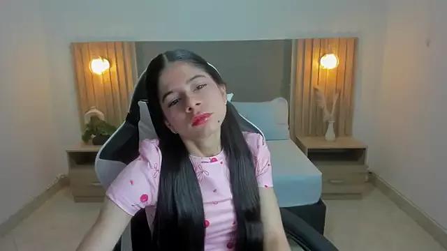 carlina_15 from StripChat is Freechat