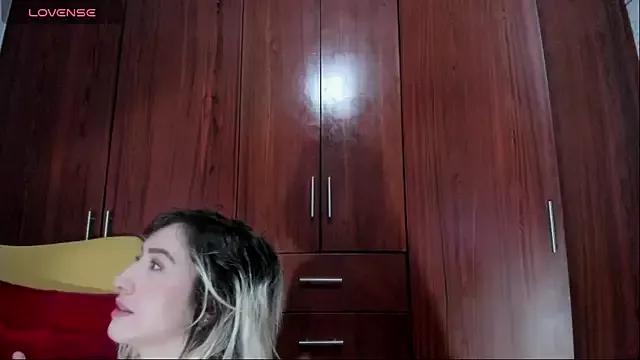 Try our streaming cams variety and talk on a personal level with our adorable girls streamers, showing off their bountiful shapes and dildos.