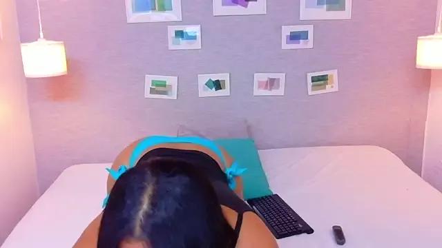 Carmen_elektra69 on StripChat