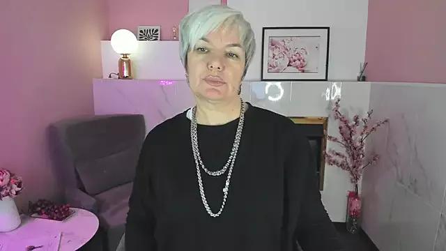 CarmenSoft from StripChat is Freechat