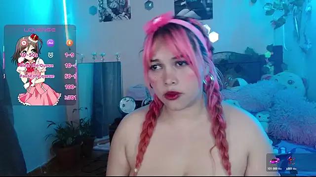 Try our streaming cams variety and talk on a personal level with our adorable girls streamers, showing off their bountiful shapes and dildos.