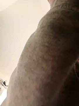 CAROLINA_17- from StripChat is Freechat