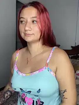 caroline-fox from StripChat is Freechat