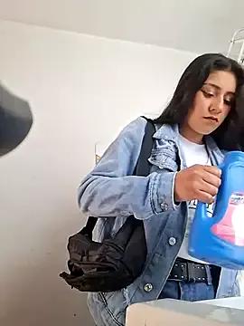 CAROLINE__07 from StripChat is Freechat