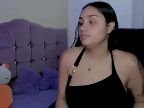 Caroline_rodriguez_9 from StripChat is Freechat