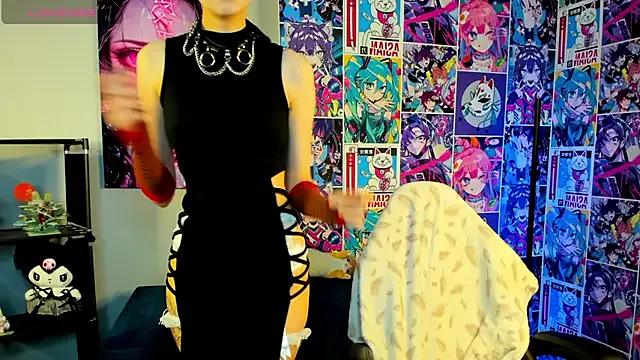 Try our streaming cams variety and talk on a personal level with our adorable girls streamers, showing off their bountiful shapes and dildos.