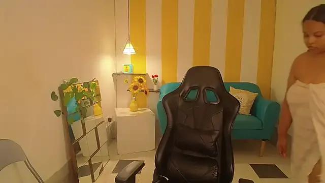 Try our streaming cams variety and talk on a personal level with our adorable girls streamers, showing off their bountiful shapes and dildos.