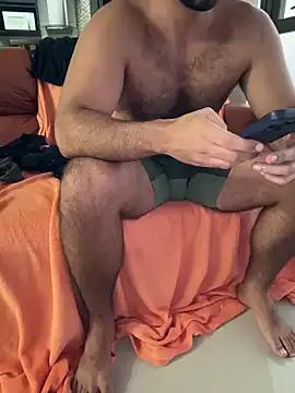 CasadoLutadorBigStuds from StripChat