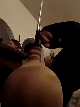 CasalInsano_ from StripChat is Freechat