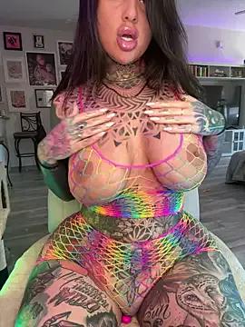 Try our streaming cams variety and talk on a personal level with our adorable girls streamers, showing off their bountiful shapes and dildos.