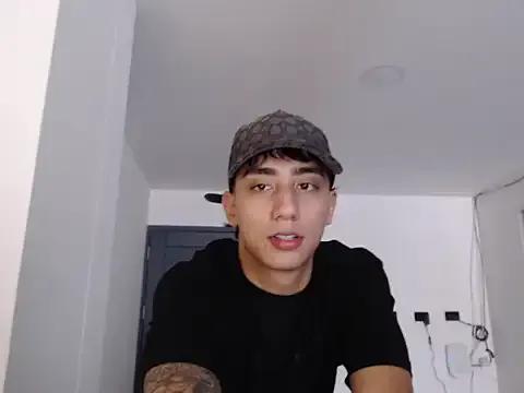 cash_masters777 from StripChat is Freechat