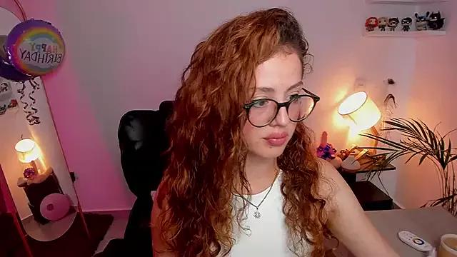 Cassandra_Caiin from StripChat