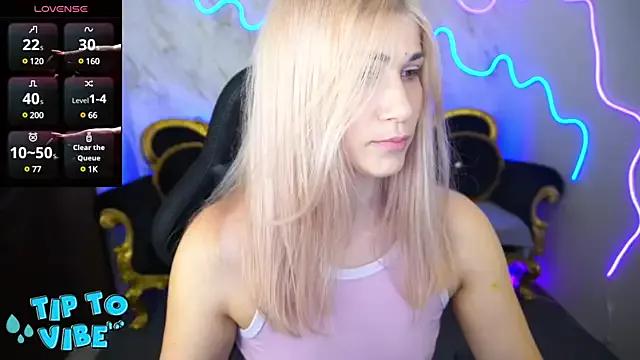 CassandraGood from StripChat