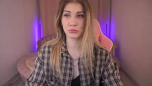 CassandraGood from StripChat