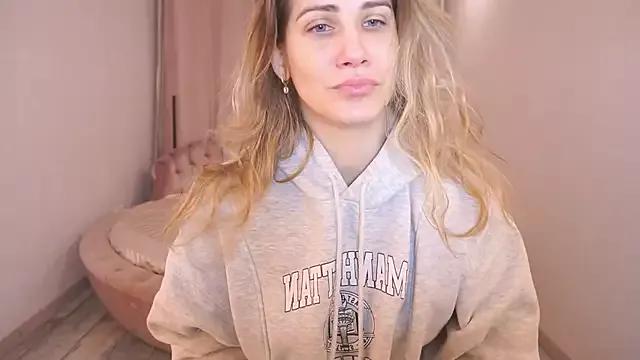 CassandraGood from StripChat