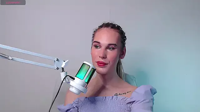 Cassie_Bae on StripChat 