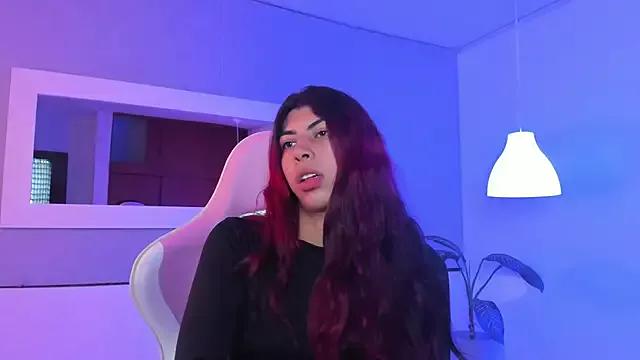 Cassie_bloom from StripChat