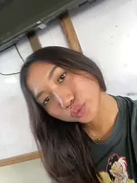 cassie_cakes on StripChat 