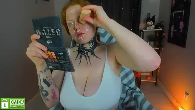 Cassie_xKiss from StripChat