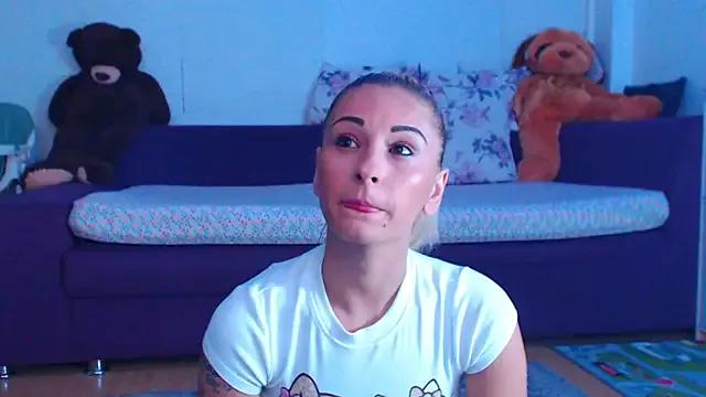 CassieSpell from StripChat is Freechat