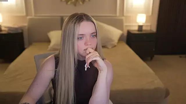 Cassy-Celestial_ from StripChat