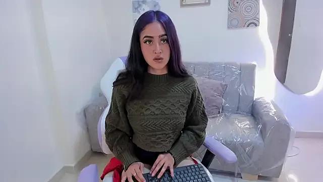 Try our streaming cams variety and talk on a personal level with our adorable girls streamers, showing off their bountiful shapes and dildos.
