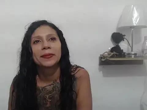 CataleyaRosee from StripChat is Freechat