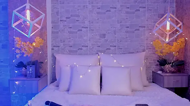 Catalina-Thompson from StripChat is Freechat