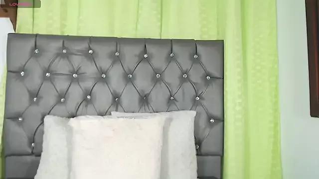 catalina_Ada from StripChat