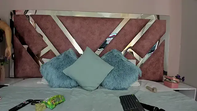 CatalinaSalazar from StripChat is Freechat