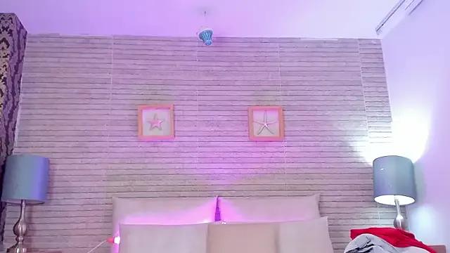 Catalinna_Thompson from StripChat