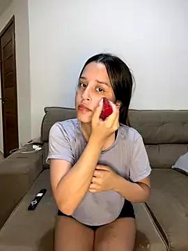 catarinne from StripChat