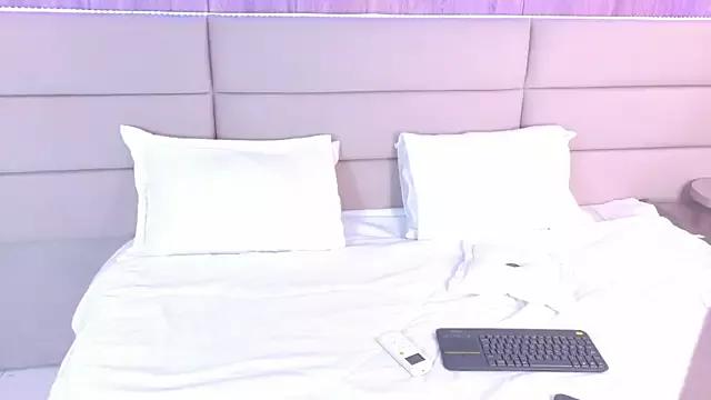 Catavelmontt from StripChat