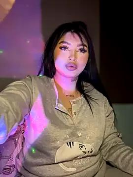 CatEyesss from StripChat is Freechat