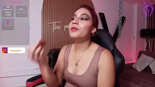 Cathy_wills from StripChat is Freechat