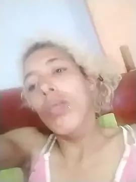 catrina_love from StripChat is Freechat