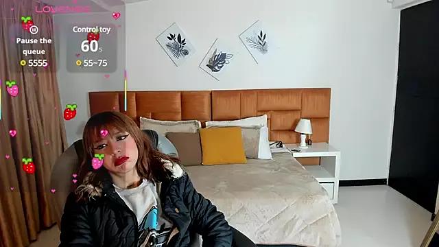 Catti_Brie from StripChat