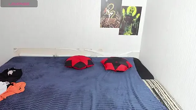 Try our streaming cams variety and talk on a personal level with our adorable girls streamers, showing off their bountiful shapes and dildos.