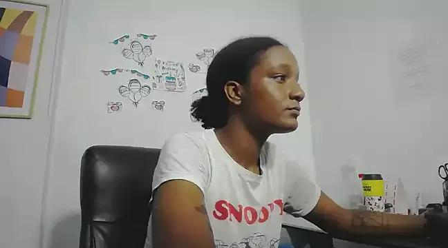 cattleya_hotgirl from StripChat
