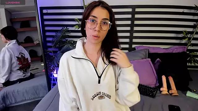 Try our streaming cams variety and talk on a personal level with our adorable girls streamers, showing off their bountiful shapes and dildos.