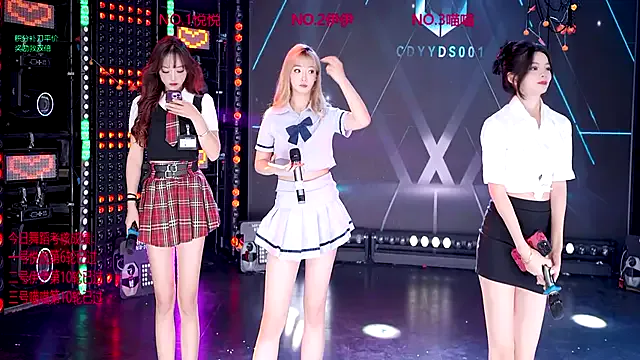 cdyyds-01 on StripChat 