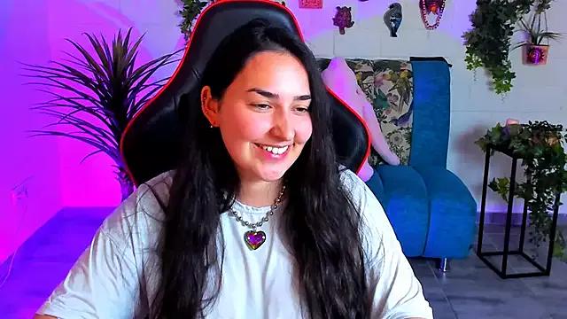 Try our streaming cams variety and talk on a personal level with our adorable girls streamers, showing off their bountiful shapes and dildos.
