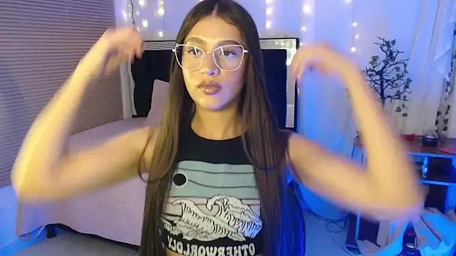 celest_kiss from StripChat