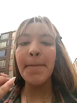 celeste_83 on StripChat 