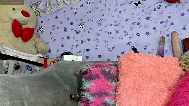 Try our streaming cams variety and talk on a personal level with our adorable girls streamers, showing off their bountiful shapes and dildos.